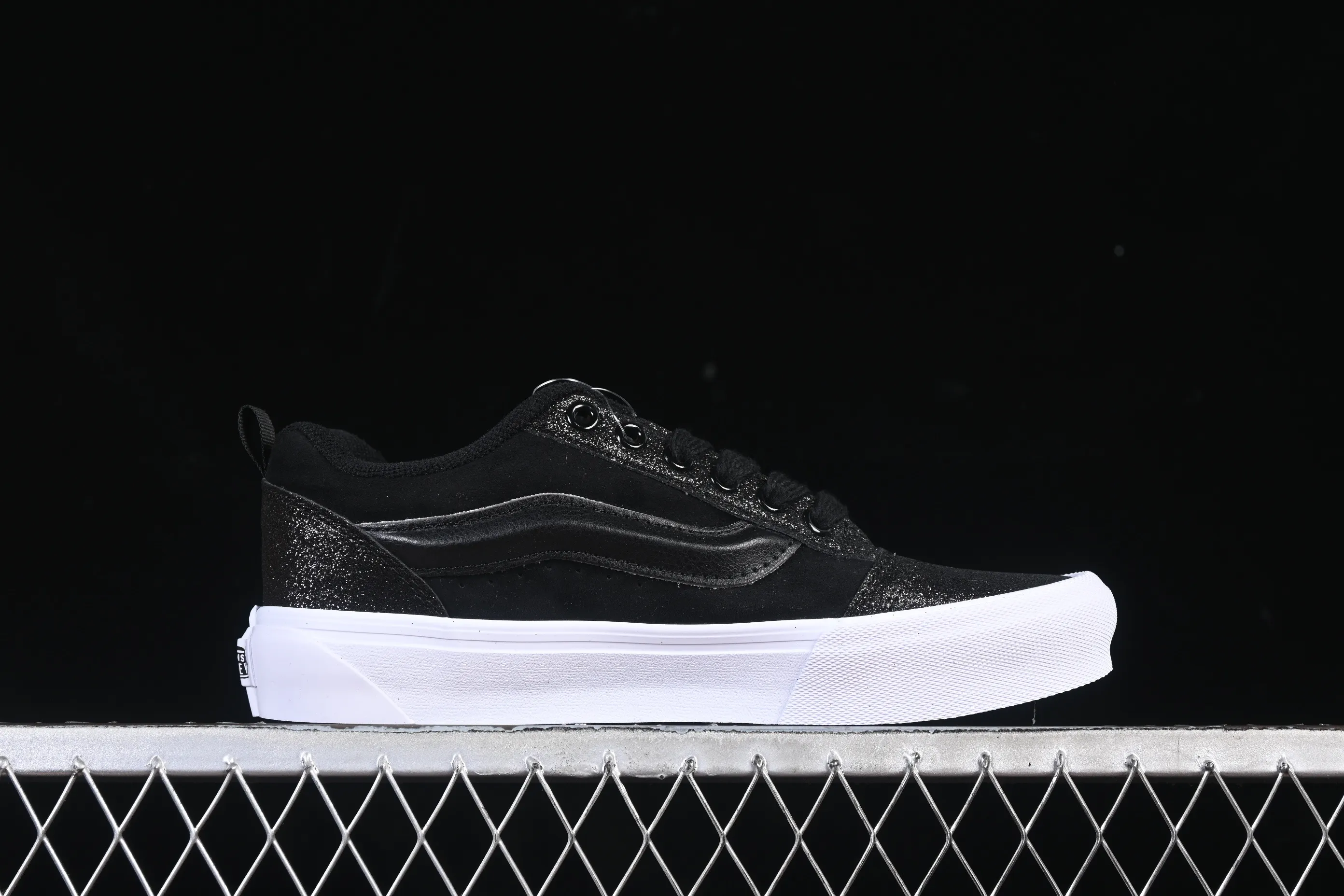 All categories Vans Vans series Vans Low Vans low-top Vans Knu Skool Vans low-top casual skateboard shoes VN000VB4CJK